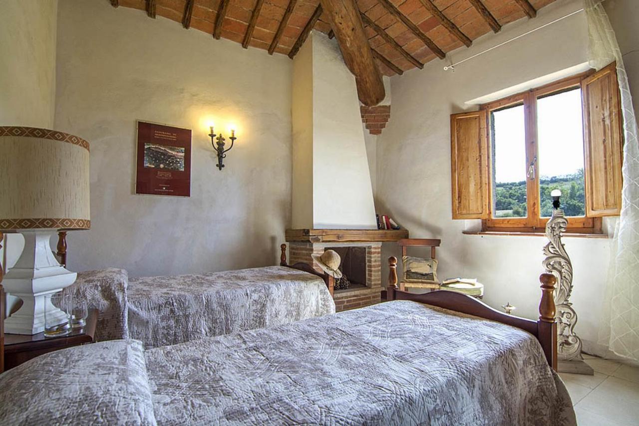 Agriturismo Tranquillo E Con Vista Panoramica Torrita di Siena Buitenkant foto