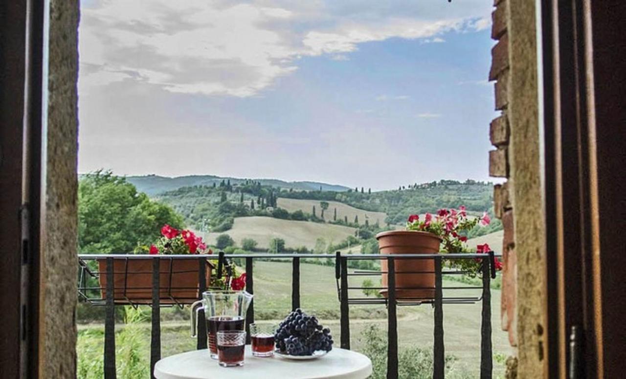 Agriturismo Tranquillo E Con Vista Panoramica Torrita di Siena Buitenkant foto
